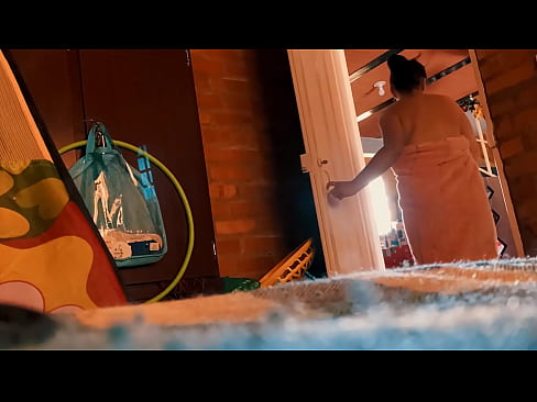 ❤️ Mi tío me sigue hasta la ducha, me folla mientras me ducho ❤️ Video de porno en es.basseyn-vsem.ru ❌️