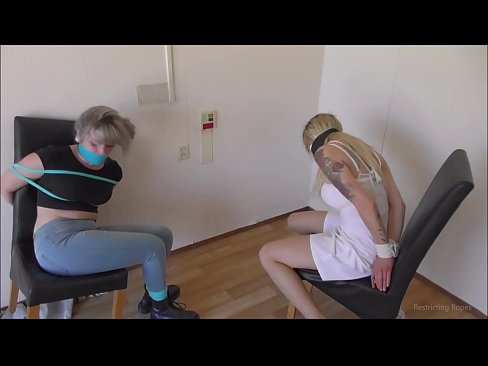 ❤️ Adicta / atada y amordazada / damisela en apuros ❤️ Video de porno en es.basseyn-vsem.ru ❌️
