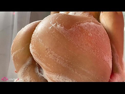 ❤️ Morena se masturba el coño con un vibrador hasta alcanzar un intenso orgasmo en la ducha ❤️ Video de porno en es.basseyn-vsem.ru ❌️