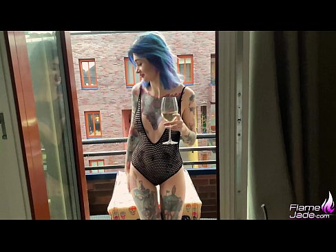 ❤️ Tremenda chica chupando con ganas y follando apasionadamente bajo el cielo abierto ❤️ Video de porno en es.basseyn-vsem.ru ❌️