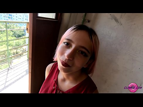 ❤️ Estudiante Sensual chupa a un extraño en el Outback - Cum en su cara ❤️ Video de porno en es.basseyn-vsem.ru ❌️